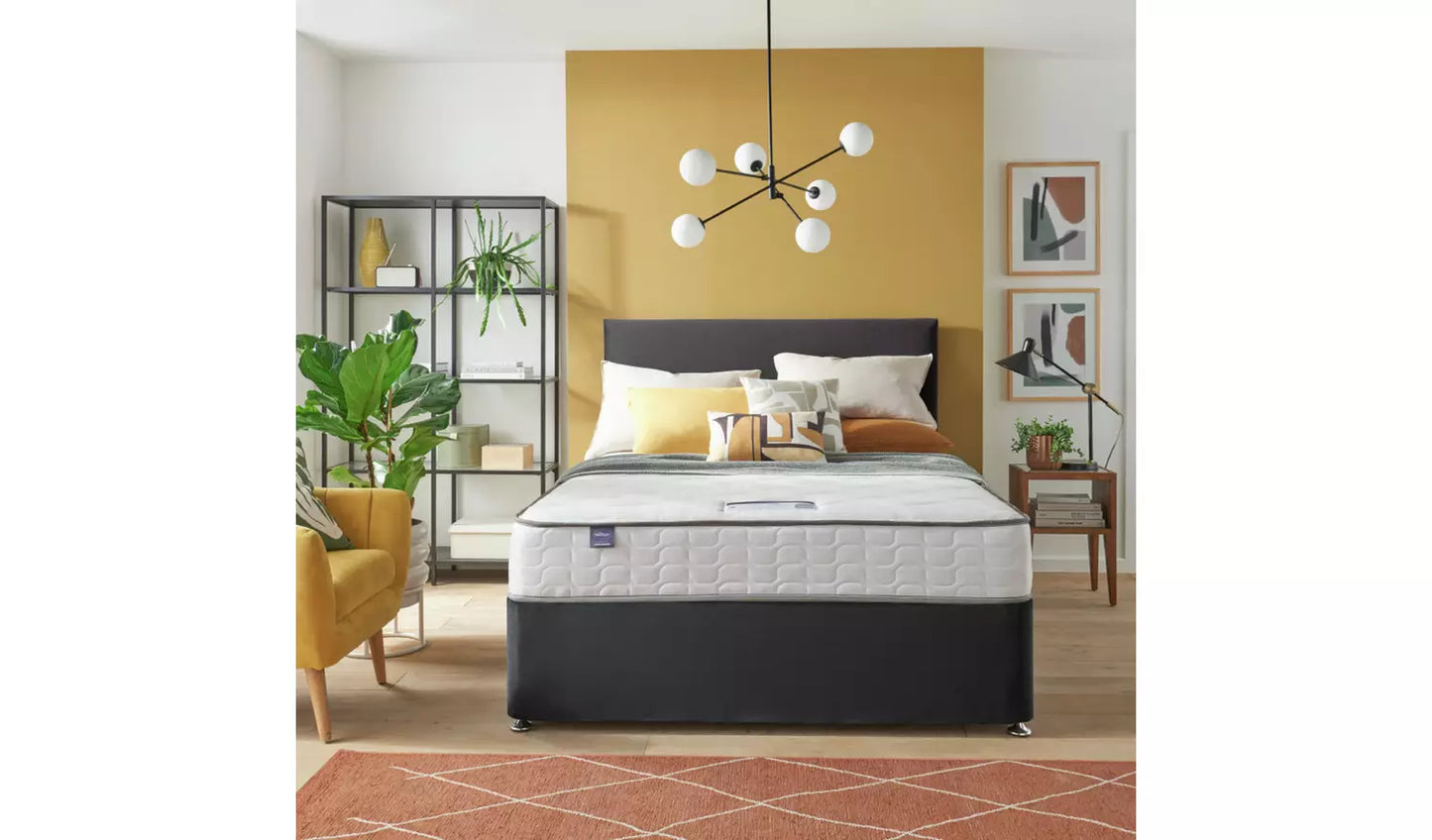 Ultimate Comfort Memory Foam Spring Mattress – Support & Softness Combined
