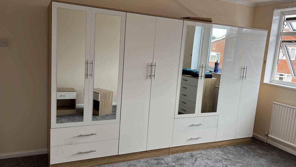 8 door wardrobe