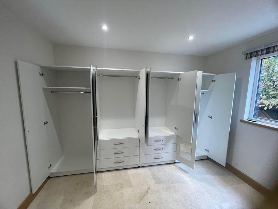8 door wardrobe